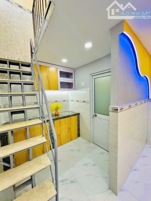 Cực phẩm huỳnh thiện lộc giá cực mềm 3 tầng 3.3x7m hẻm ba gác chỉ 2.38 tỷ - 4