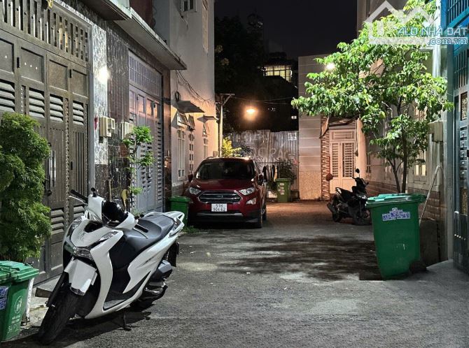 GẤP BÁN nhà ngang 5.5m HXH Bùi Quang Là 3 lầu mái Thái 110m2 gần Emart chỉ 8.6 tỷ. - 4