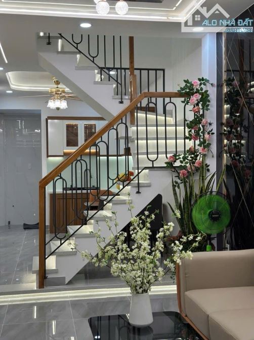 NHÀ HẺM XE HƠI QUAY ĐẦU PHẠM VĂN CHIÊU GÒ VẤP – FULL NỘI THẤT CAO CẤP– CHỈ NHỈNH 4 TỶ! - 4