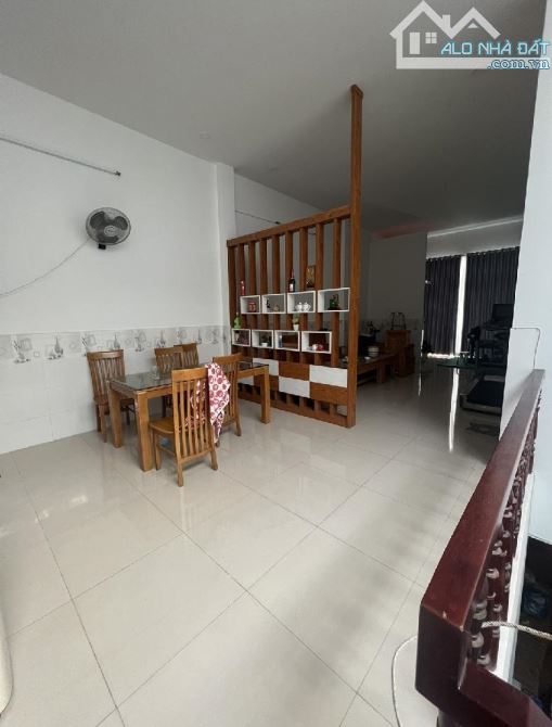 Bán nhà Tân Hoà Đông, 120m2, 8x15m, Đường nhựa Ô TÔ 10m thông, Giá TL - 4