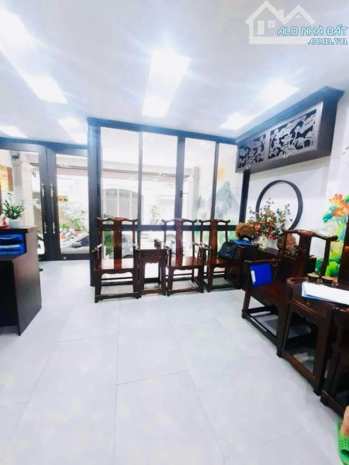 CẦN BÁN NHANH TOÀ NHÀ 9 TẦNG YÊN HOÀ - CẦU GIẤY , OTO TRÁNH VỊ TRÍ CỰC ĐẸP DT70m 9T MT6m - 5