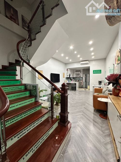 Hiếm! Biệt Thự KĐT Mễ Trì Thượng quận nam Từ Liêm 76m² 4 tầng mt 5m.  Chỉ  20,78 tỷ - 5