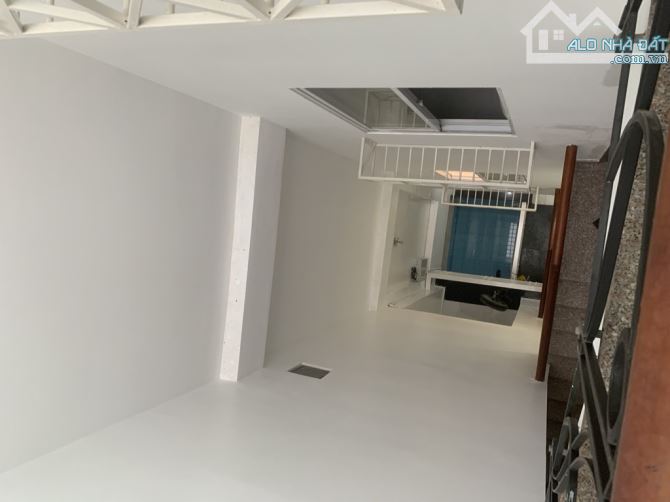 QUANG TRUNG - ĐƯỜNG 10M KINH DOANH - 75M2 (4,5M x 17M), 4 TẦNG - GIÁ TỐT - 5
