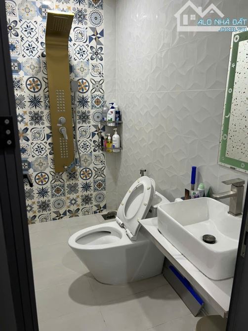 Bán Nhà Xinh + Hẻm Nhựa Gần Công Viên, 4 Tầng BTCT Mới Cứng Vào Ở Ngay , Gần ĐH Văn Lang - 5