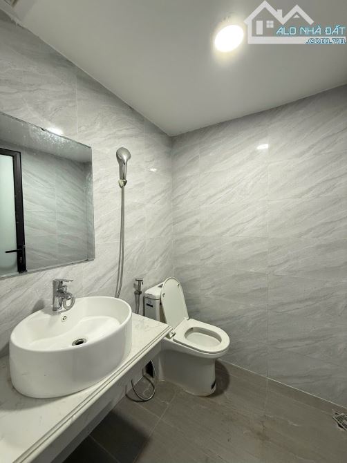 BÁN NHÀ ĐỘI CẤN BA ĐÌNH 80m 4T Mt 6.6m GIÁ 11.5 TỶ NGÕ THÔNG 20M RA Ô TÔ KINH DOANH. - 5