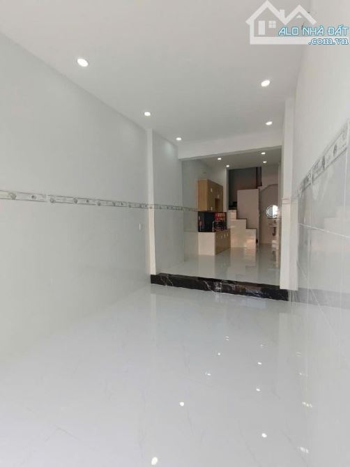 Mặt tiền Phạm Văn Chiêu P.9 GV - 3 tầng 110m2 - Nhỉnh 16 tỷ - 5