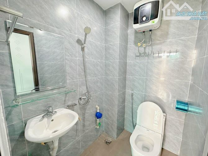 BÁN CHUNG CƯ MINI ĐỐNG ĐA, GẦN MẶT PHỐ ĐƯỜNG ÔTÔ THÔNG, 7 TẦNG THANG MÁY 11 PHÒNG KHÉP KÍN - 5