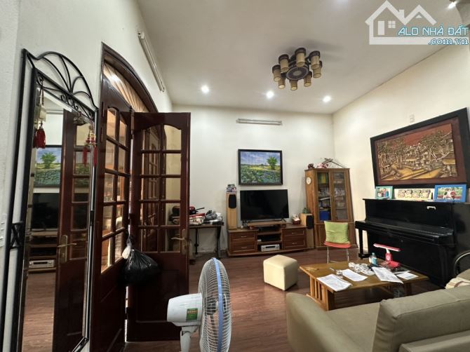 BÁN NHÀ TRUNG TÂM NGÃ TƯ SỞ – 100M² – 4 TẦNG – 4 NGỦ – SÂN RỘNG – 17.4 TỶ. - 5