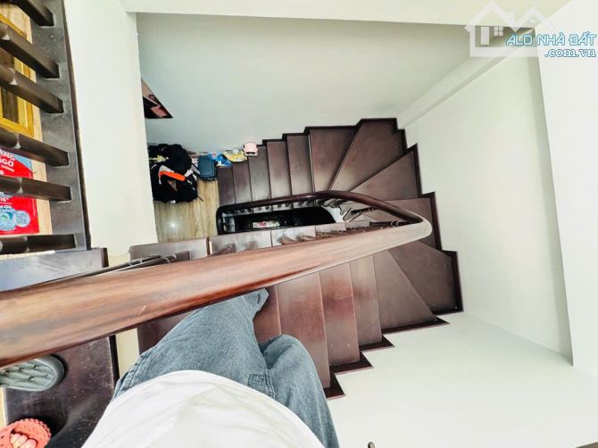 Bán nhà  Ông Ích Khiêm, Ba Đình - Nhà phân lô - ngõ ô tô đỗ cửa - 45m x 5T, 17.9 tỷ - 5