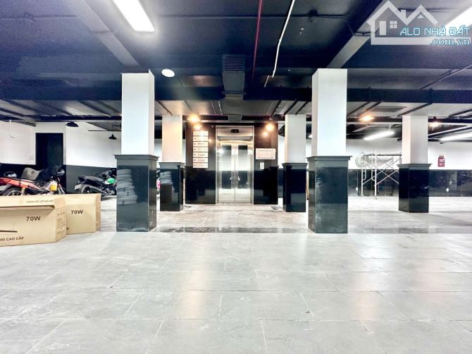 Cho thuê Tòa Building 99 Nguyễn Đình Chiểu, Q3 - DT 9x36m, 7tầng, Thang máy- GIÁ 90tr/sàn - 5