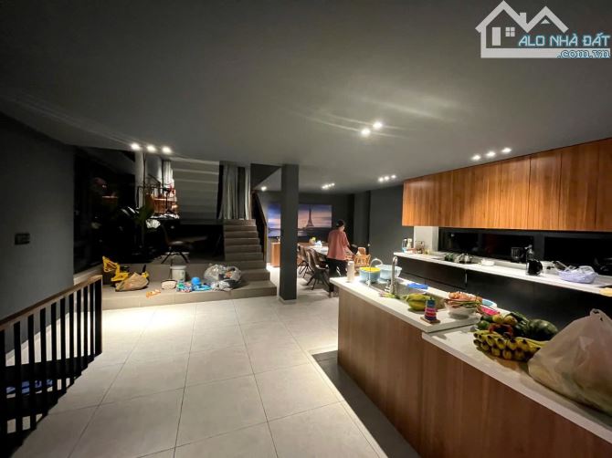Hạ 7 tỷ từ 25 nay chỉ còn 18 tỷ cho căn villa view siêu đẹp đường oto tại p10 đà Lạt - 5