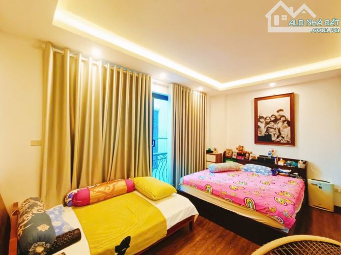 Bán nhanh nhà La Khê 35m*5tầng, 3ngủ, dân xây tâm huyết, gần phố, gần ô tô nhỉnh 6tỷ - 5