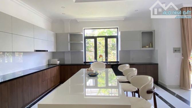 VILLA 2 MẶT TIỀN KHU BIỆT THỰ CAO CẤP Ở MĂNGLIN PHƯỜNG 7, 210M2 4PN 5WC GIÁ 13.5 TỶ TL - 5