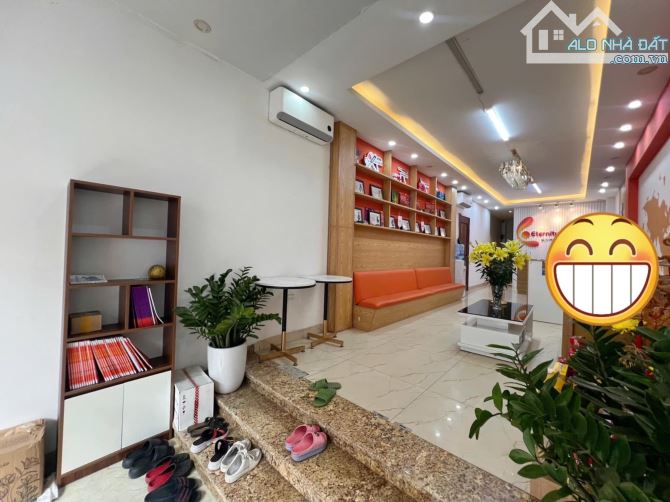 Bán nhà Ngõ 49 Huỳnh Thúc Kháng, Đống Đa, phân lô, ôtô tránh, m.tiền 5.55, 66m chỉ 27.9 tỷ - 5