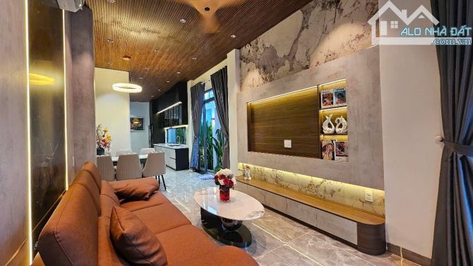 NHÀ ĐẸP Ở NGAY -FUL NỘI THẤT XỊN-60M2-4TẦNG-3PN-200M HUỲNH T PHÁT - SHR HC CHỉ 6.45T TL - 5