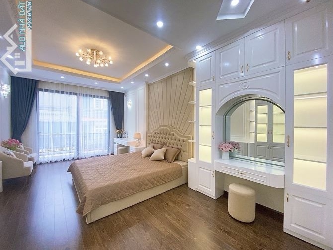 HOA HẬU 7 TẦNG THANG MÁY, LÊ TRỌNG TẤN, PHÂN LÔ Ô TÔ VỈA HÈ, KINH DOANH, FULL ĐỒ. Giá 15tỷ - 3