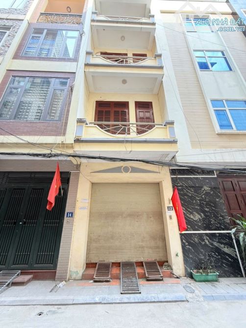 Nhà Phạm Thận Duật, Cầu Giấy. 55mx5; MT 4m; Giá 17.8 tỷ  SIÊU PHẨM - PHÂN LÔ - Ô TÔ TRÁNH - 5