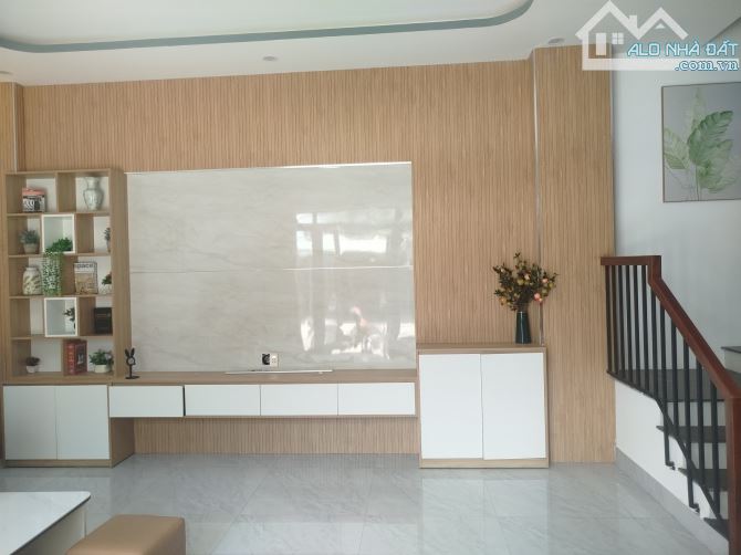 **CẦN BÁN NHÀ MẶT TIỀN HẢI CHÂU, ĐÀ NẴNG - NHÀ 4 TẦNG HIỆN ĐẠI** - 5