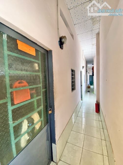 MẶT TIỀN CHỢ LÊ ĐÌNH CẨN Q BÌNH TÂN 3 TẦNG 12 PHÒNG 4X23 94M² GIÁ 6,3TỎI - 5