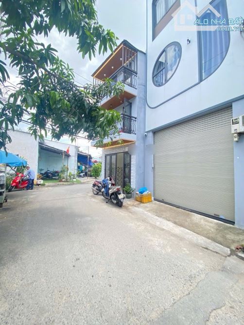 Bán nhà mới * 3 tầng * chỉ 2.39t. ngay phan anh - 5