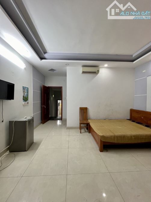 Bán nhà 4 tầng, 5m x 15m, hẻm 12m thông, Phan Huy Ích, Tân Bình, gần sân bay, nhỉnh 14 tỷ - 6