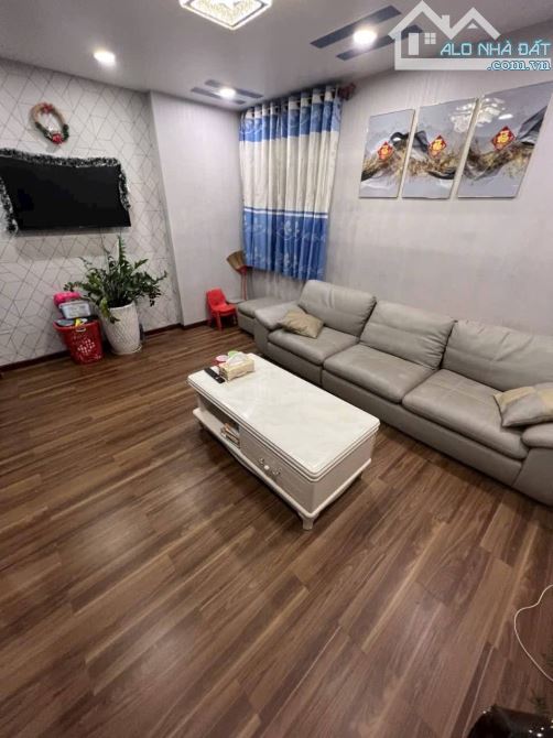 🌟 7.6 tỷ 🌟 HXH - KHU PHÂN LÔ NHÀ CỰC ĐẸP - 5 TẦNG - 3 BƯỚC QUA VẠN PHÚC CITY - HIỆP BÌNH - 6