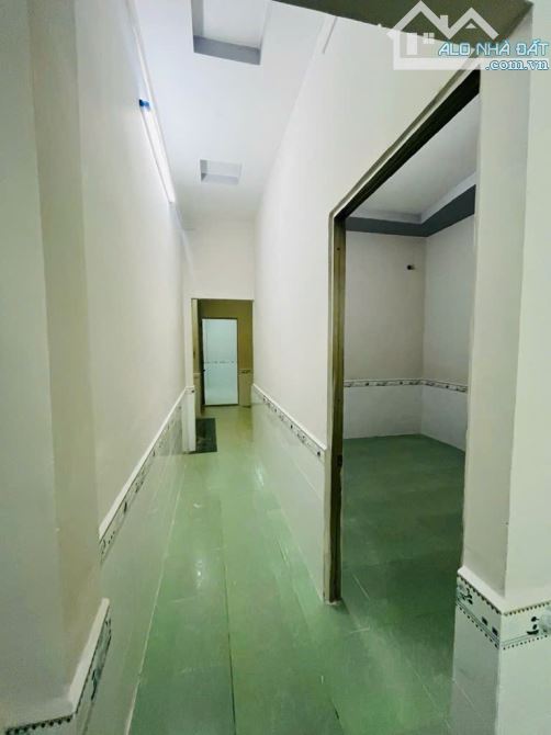 Nhà cấp 4 đường THỚI AN 11, phường THỚI AN, Q12, dt 76,8m2 (4mx19,2m). 3,68Tỷ - 6