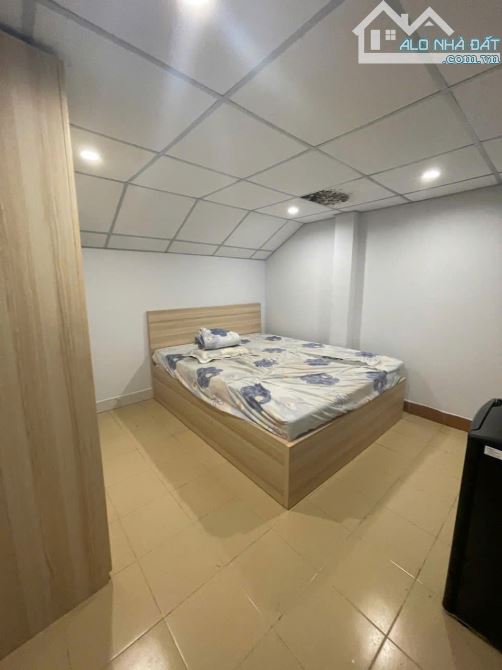 BÁN BIỆT THỰ KHU ĐỒNG DIỀU P4 QUẬN 8. THIẾT KẾ THÔNG THOÁNG, GẦN TTTM PARC MALL - 23 TỶ - 6