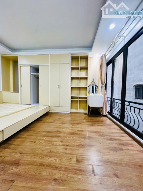 BÁN NHÀ LẠC LONG QUÂN- TÂY HỒ- SÁT PHỐ- F. NỘI THẤT- NHÀ ĐẸP Ở NGAY 30M x 5T - GIÁ 7,45 TỶ - 6
