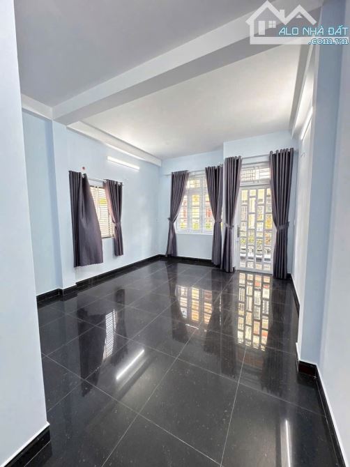 SUÊU PHẨM 🏡 ĐẸP 3TẦNG - NGAY LÂM THỊ HỐ - SÁT B HIỆP THÀNH CITY-VỊ TRÍ VÀNG - HTẢI THÔNG - 6