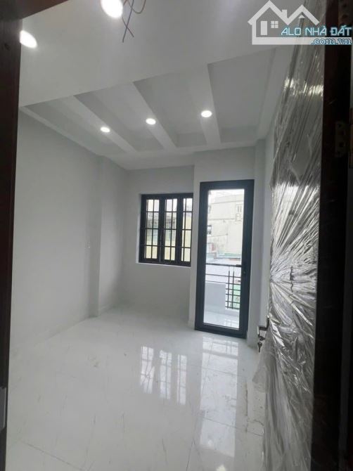 6.68 tỷ, nhà mới đẹp 5 tầng – Lý Thái Tổ Q10 – Hẻm rộng xe hơi tới cửa - 6