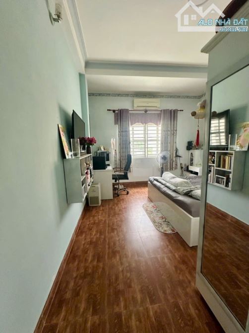 KHU VIP BÀU CÁT - HXH NHỰA THÔNG - (4x17)A4 - 4 TẦNG - SÂN THƯỢNG - NHỈNH 9 TỎI - 6
