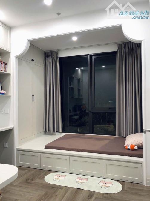CHỊ GÁI EM NHỜ BÁN CĂN HỘ SÂN VƯỜN TOÀ SKY OASIS KĐT ECOPARK - DIỆN TÍCH 188M - SỔ ĐỎ CC - 6