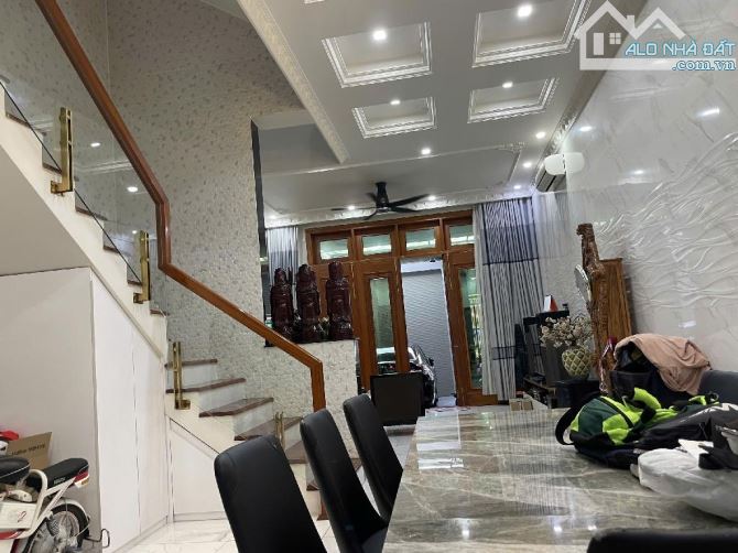 MẶT TIỀN ĐƯỜNG 12M - KINH DOANH ĐA NGHÀN - NGAY KHU VIP TÊN LỬA VIEW CÔNG VIÊN THOÁNG MÁT - 6