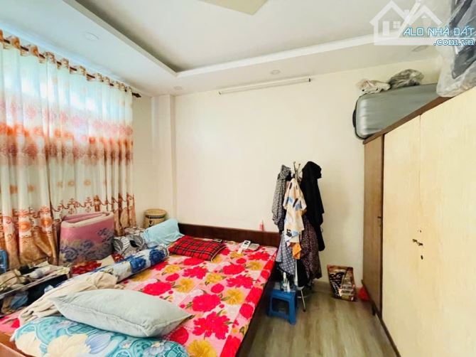 HẺM XE HƠI P14 GÒ VẤP – NHÀ 2 LẦU ĐẸP NHƯ MƠ – SỔ VUÔNG, HOÀN CÔNG ĐỦ – CHỈ NHỈNH 4 TỶ - 6