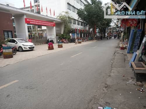 Nam Dư, Hoàng Mai nhà đẹp, hai thoáng ngõ nông - 6