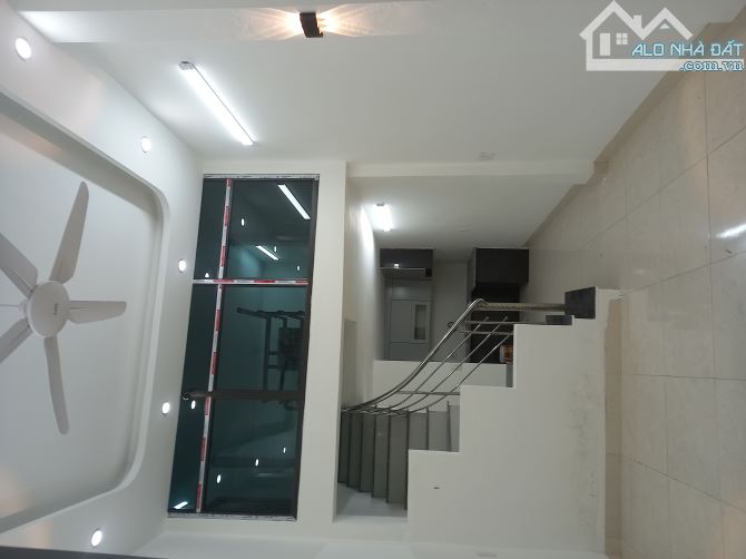 Nhà 1,5 tầng ngõ đường Giải Phóng gần NĐ Tower - 7