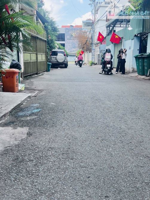 BÁN NHÀ HẺM XE HƠI UNG VĂN KHIÊM, PHƯỜNG 25, QUẬN BÌNH THẠNH – DT 89M2, NGANG 5.7M – NHÀ C - 7