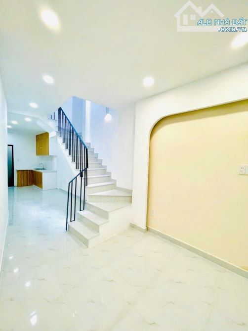 NHÀ BÁN HƯNG PHÚ- NGAY CẦU CHỮ Y -SỔ NỞ HẬU-NHĨNH 3 TỶ - 7