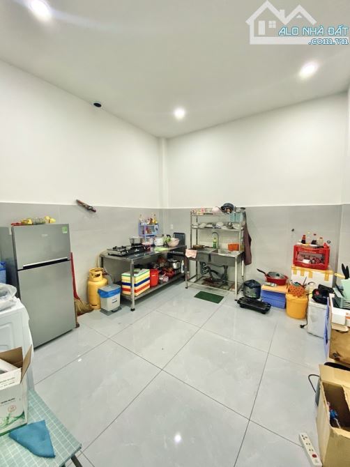 HẺM Ô TÔ 1 SẸC LÊ TRỌNG TẤN - SÁT AEON TÂN PHÚ - 65M2 - 3 TẦNG XÂY MỚI - NHỈNH 6 TỶ - 7