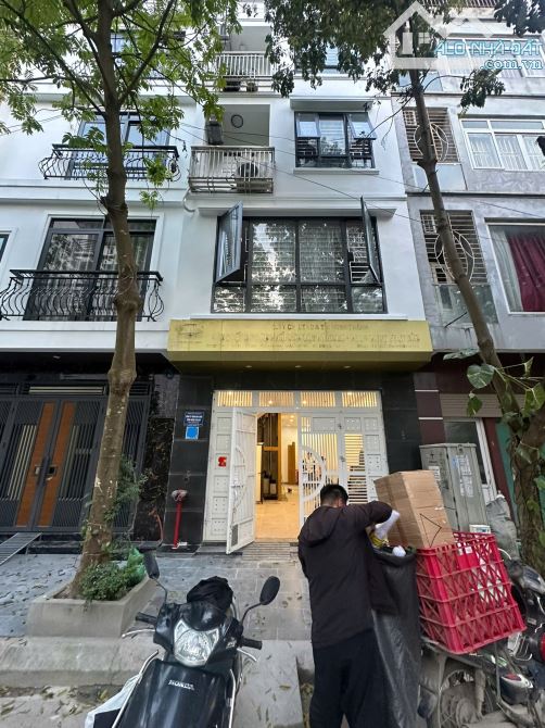 Cho Thuê CCMN  LK17 Khu Đấu Giá Mậu Lương Hà Đông 30m2 Cửa Sổ Ban Công Thang Máy Ô Tô Đỗ - 7