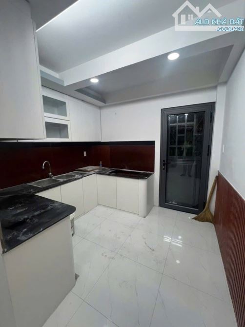 6.68 tỷ, nhà mới đẹp 5 tầng – Lý Thái Tổ Q10 – Hẻm rộng xe hơi tới cửa - 7