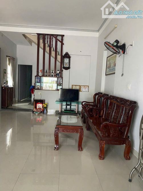 CẦN BÁN NHÀ GÓC 2 MẶT TIỀN – VỊ TRÍ ĐẮC ĐỊA KINH DOANH TẠI TP. BÀ RỊA - 7