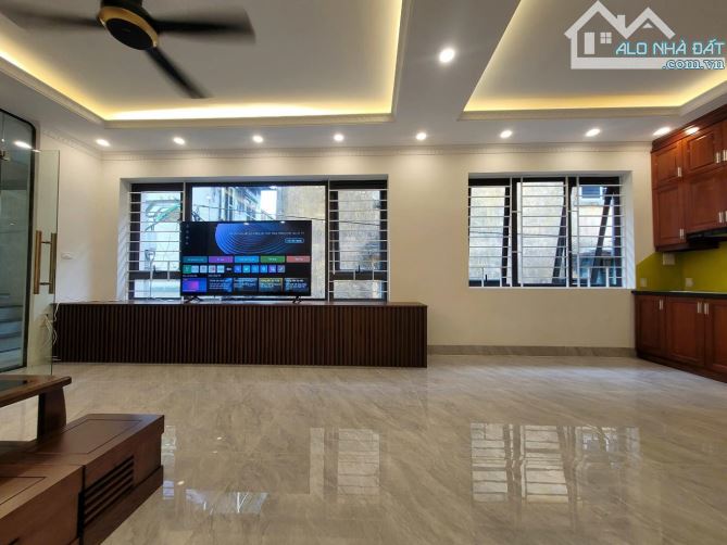 HIẾM, BÁN NHÀ 6 TÂNG, GARA THANG MÁY, THẠCH BÀN, GẦN HỒ, DT 60M - 7