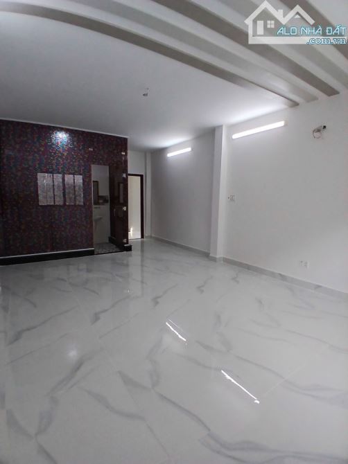 Bán nhà ngay sát bên coopmart tại khu vip Tên Lửa sầm uất nhất bình tân - 7