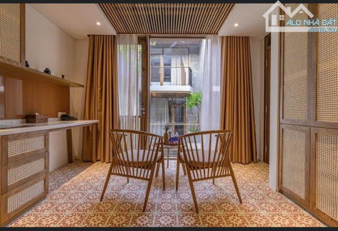 BÁN KHÁCH SẠN BOUTIQUE ĐƯỜNG VÕ NGHĨA, SƠN TRÀ, ĐN. 5 TẦNG X 300M2. GIÁ 5X TỶ - 7