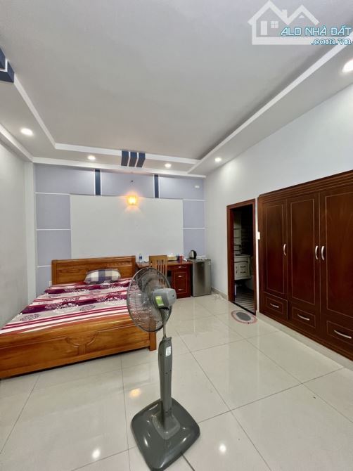 Bán nhà 4 tầng, 5m x 15m, hẻm 12m thông, Phan Huy Ích, Tân Bình, gần sân bay, nhỉnh 14 tỷ - 8