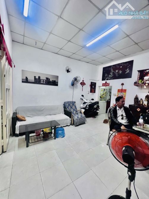 BÁN NHÀ HẺM XE HƠI UNG VĂN KHIÊM, PHƯỜNG 25, QUẬN BÌNH THẠNH – DT 89M2, NGANG 5.7M – NHÀ C - 8
