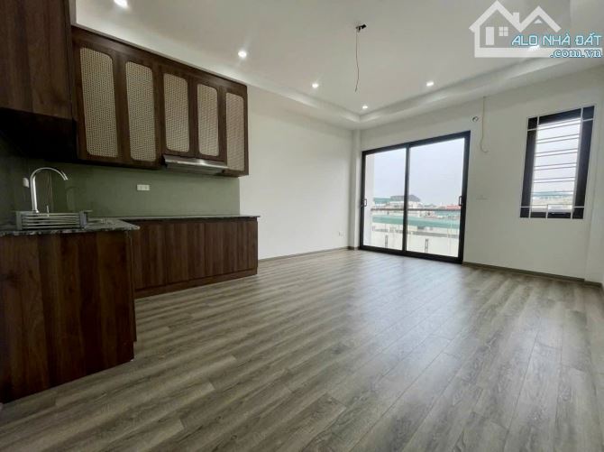 Bán nhà phố Kim Quan, Việt Hưng. 40m2, 6 tầng thang máy, Ở ngay - 8