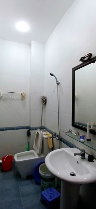 NHÀ ĐẸP 4 TẦNG – BÙI ĐÌNH TUÝ – Ô TÔ ĐỖ TẬN CỬA – GẦN QUẬN 1 – GIÁ CHỈ 8.9 TỶ - 8